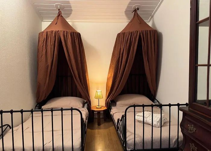 Huisjes Op De Veluwe * 엠스트